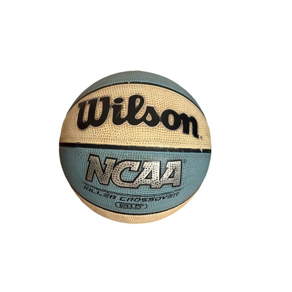 Wilson Shoes - Wilson NCAA Killer Crossover Basketball